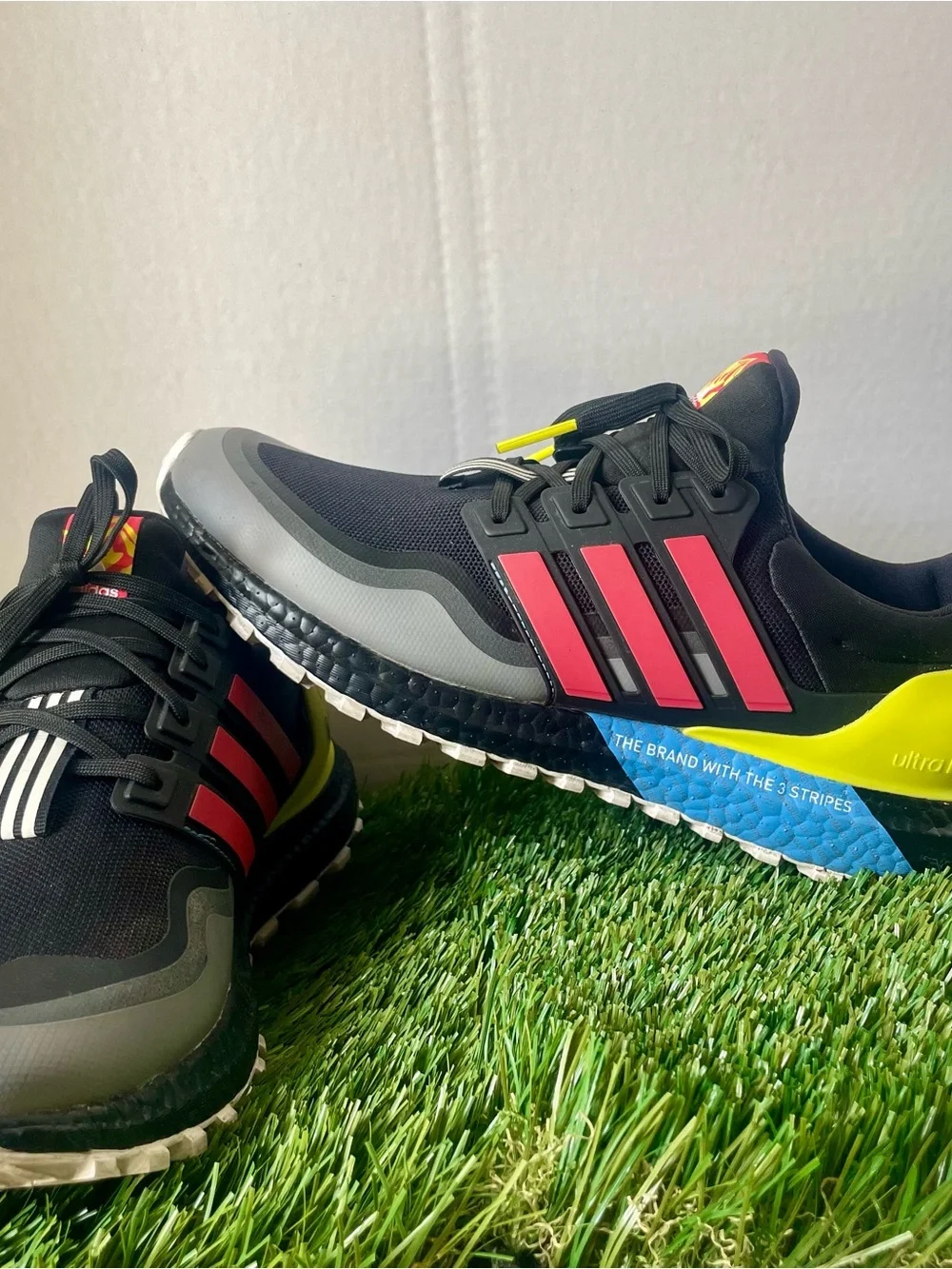 Adidas UltraBoost All-Terrain EG8097 Men’s 9.5 Black Shock Red Shoes